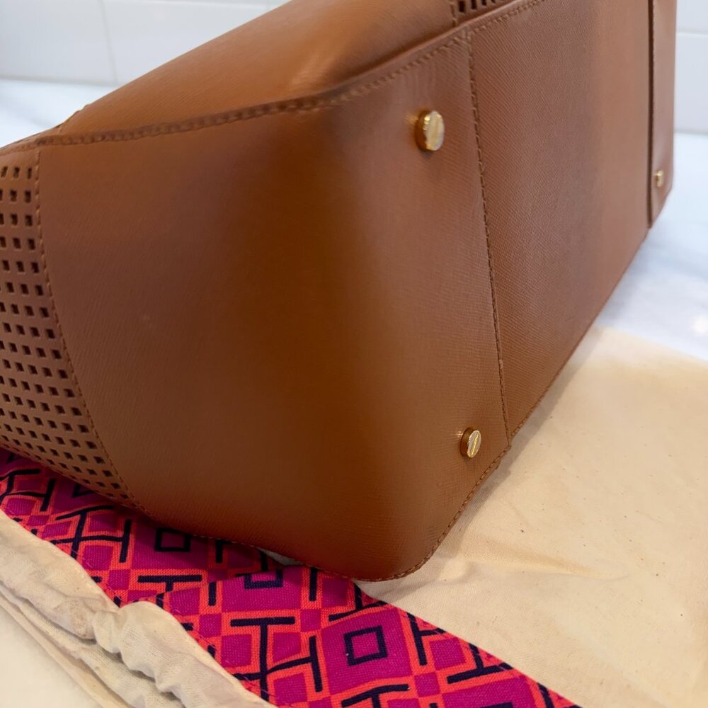 Tory Burch Robinson Perforated Tote Double Zip Tote - Picture 10 of 12